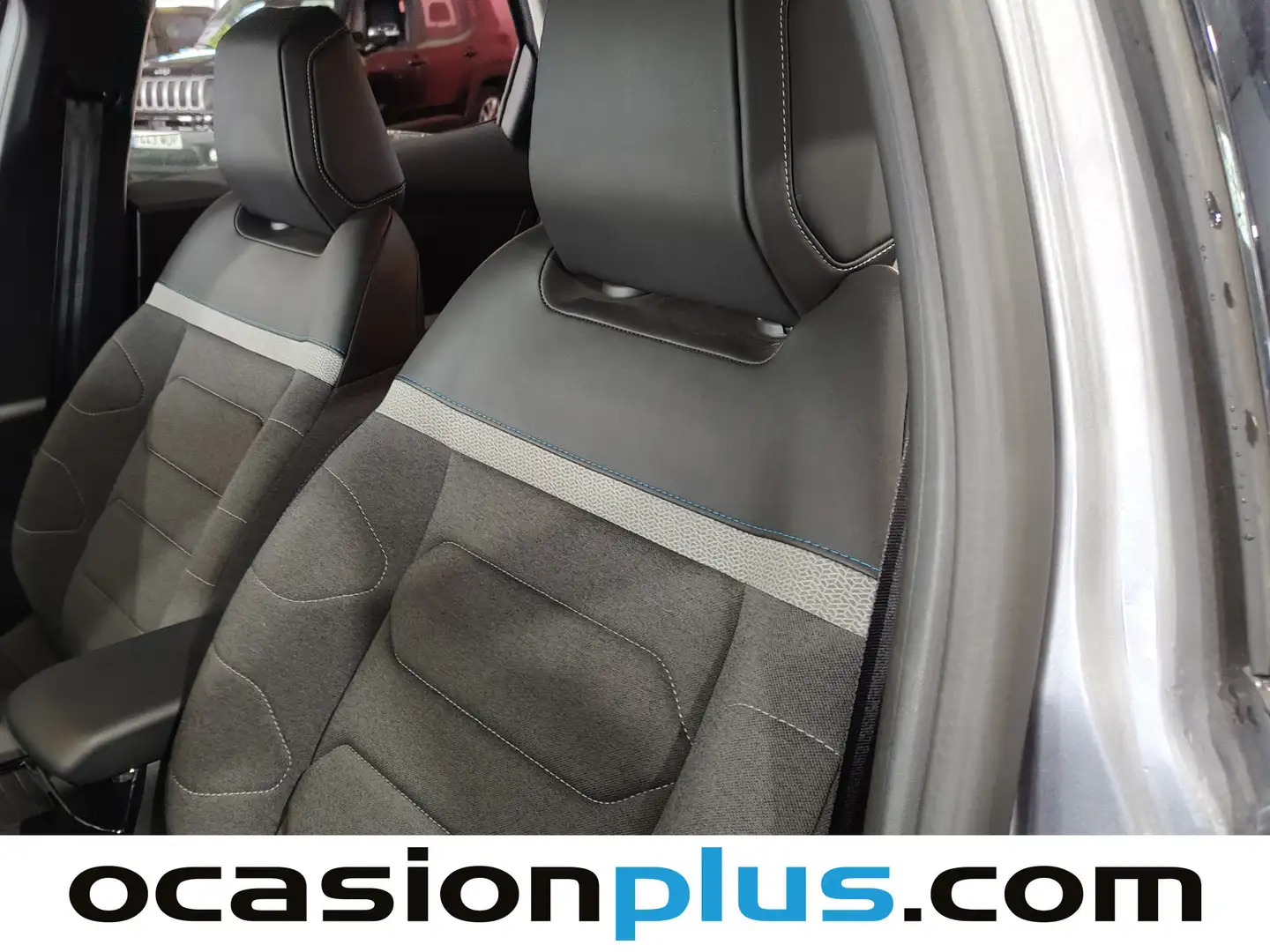 Foto Citroën C4 Citroen C4 Hybrid 136 Plus e-DCS6 (136 CV)