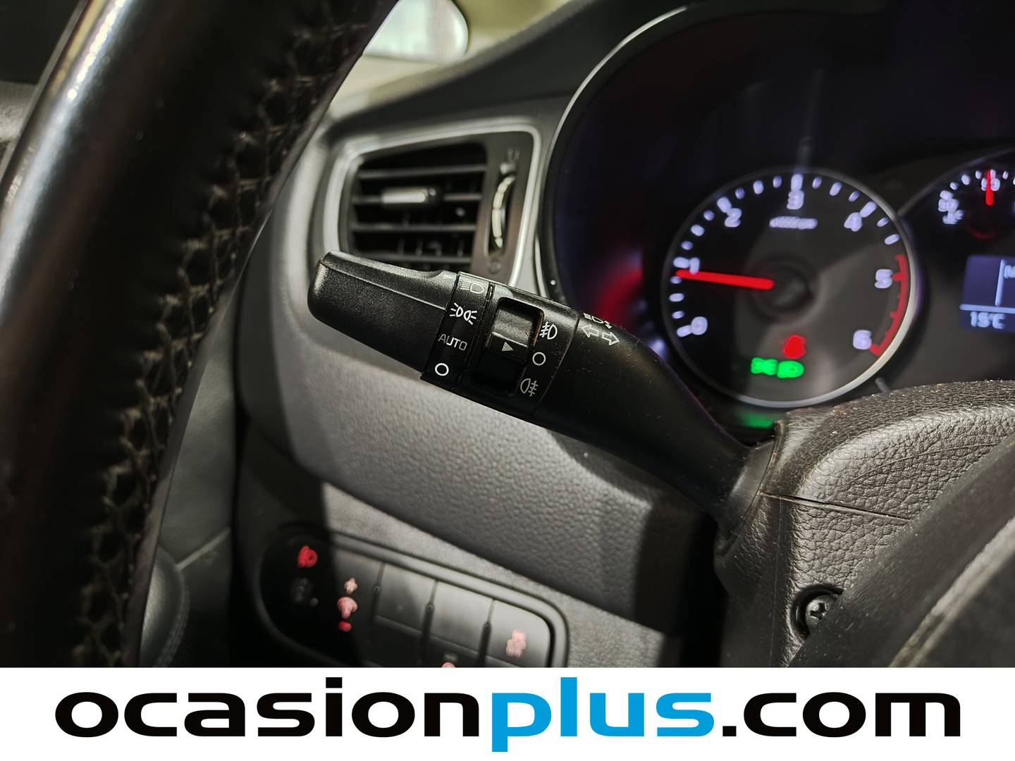 Foto KIA Carens Kia Carens 1.7 CRDi VGT Concept Eco-Dynamics (115 CV)