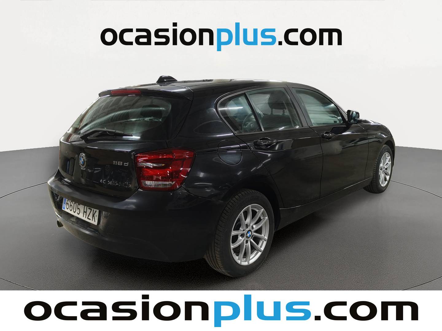 Foto trasera BMW Serie 1 BMW Serie 1 116d  (116 CV) izquierda