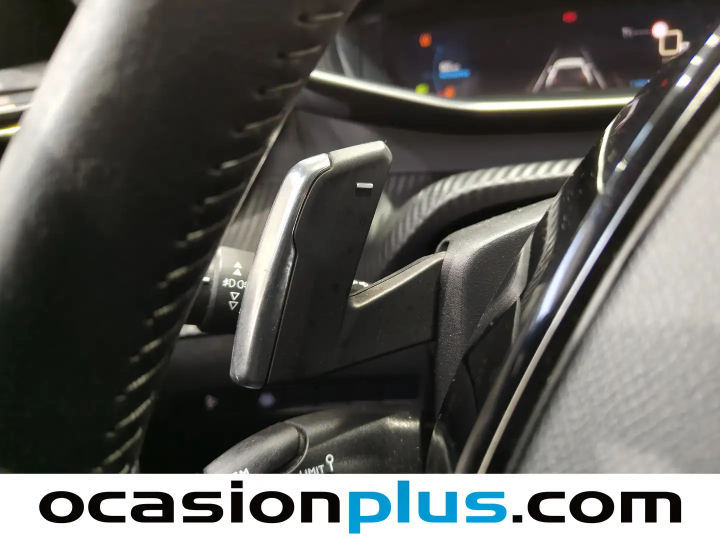 Foto Peugeot 2008 Peugeot 2008 BlueHDi 130 S&S Allure Pack EAT8 (130 CV)