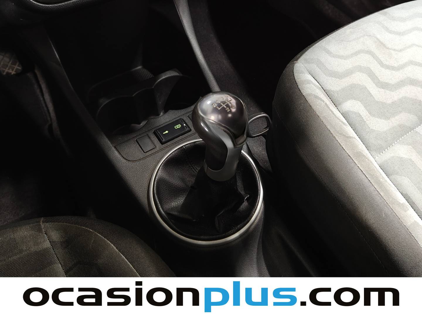 Skoda Fabia Skoda Fabia 1.4 TDI Young (70 CV) de segunda mano