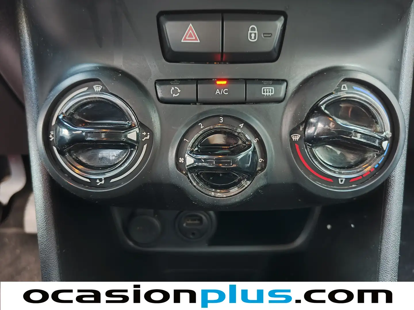 Foto Peugeot 2008 Peugeot 2008 VTI 82 Active (82 CV)