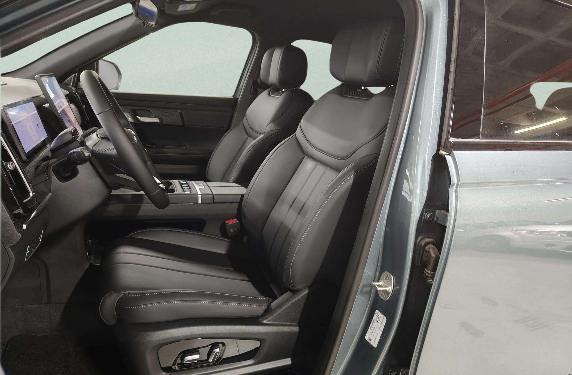 Jaecoo 7 1.5 T-GDi PHEV +1DHT Select FWD - foto 11