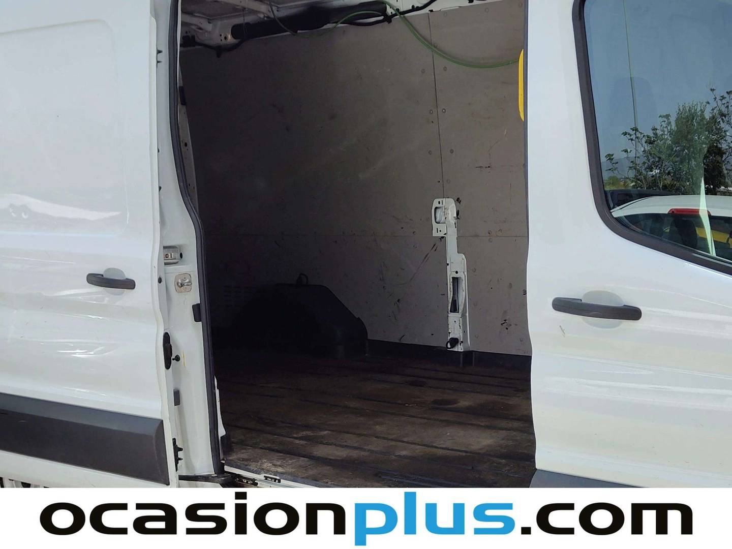 Fotos maletero Ford Transit Ford Transit Furgon 310 MHEV L3H2 Trend FWD (130 CV)