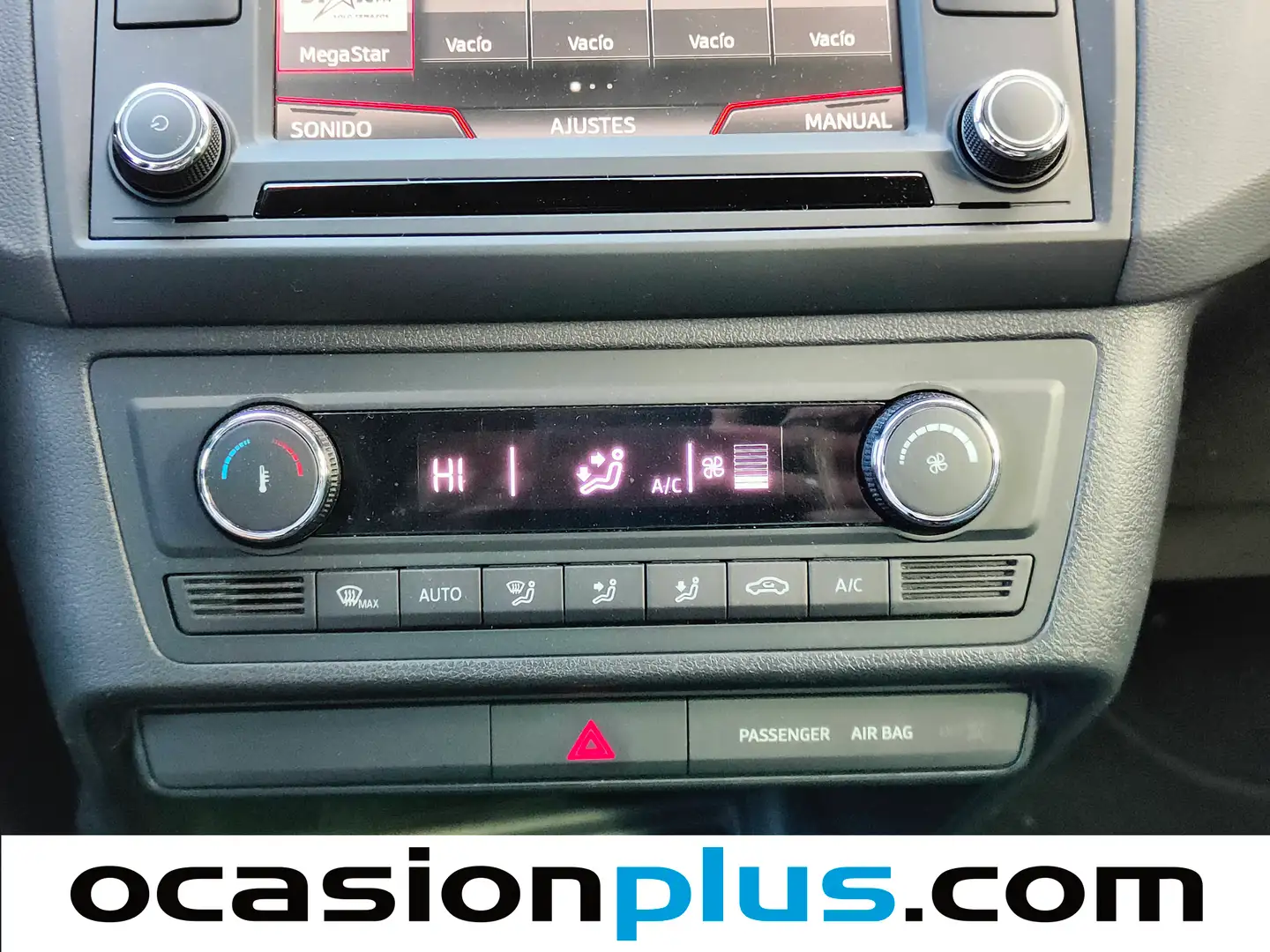 Foto Seat Ibiza SEAT Ibiza ST 1.2 TSI Style Connect Last Ed (90 CV)