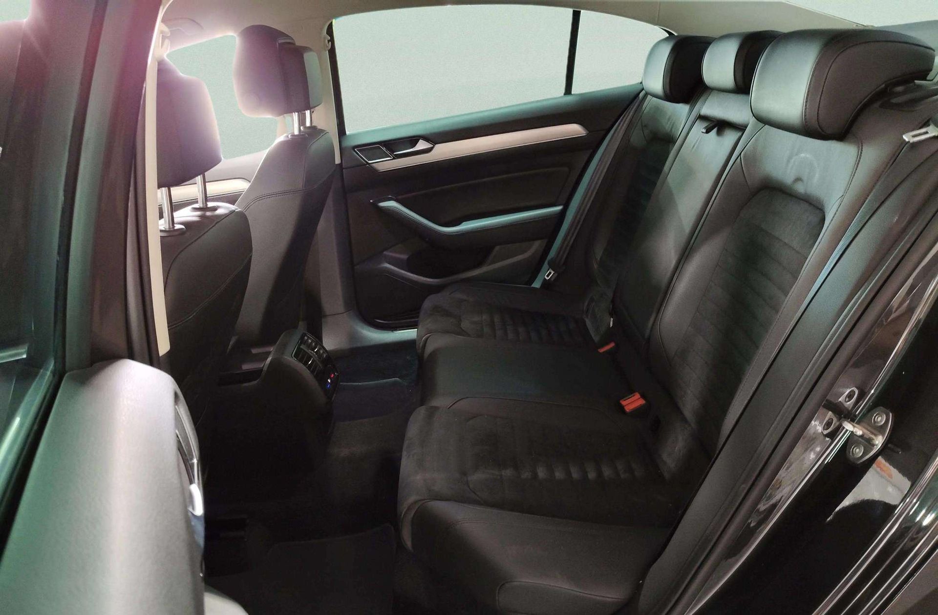 Volkswagen Passat Sport 1.5 TSI - foto 18
