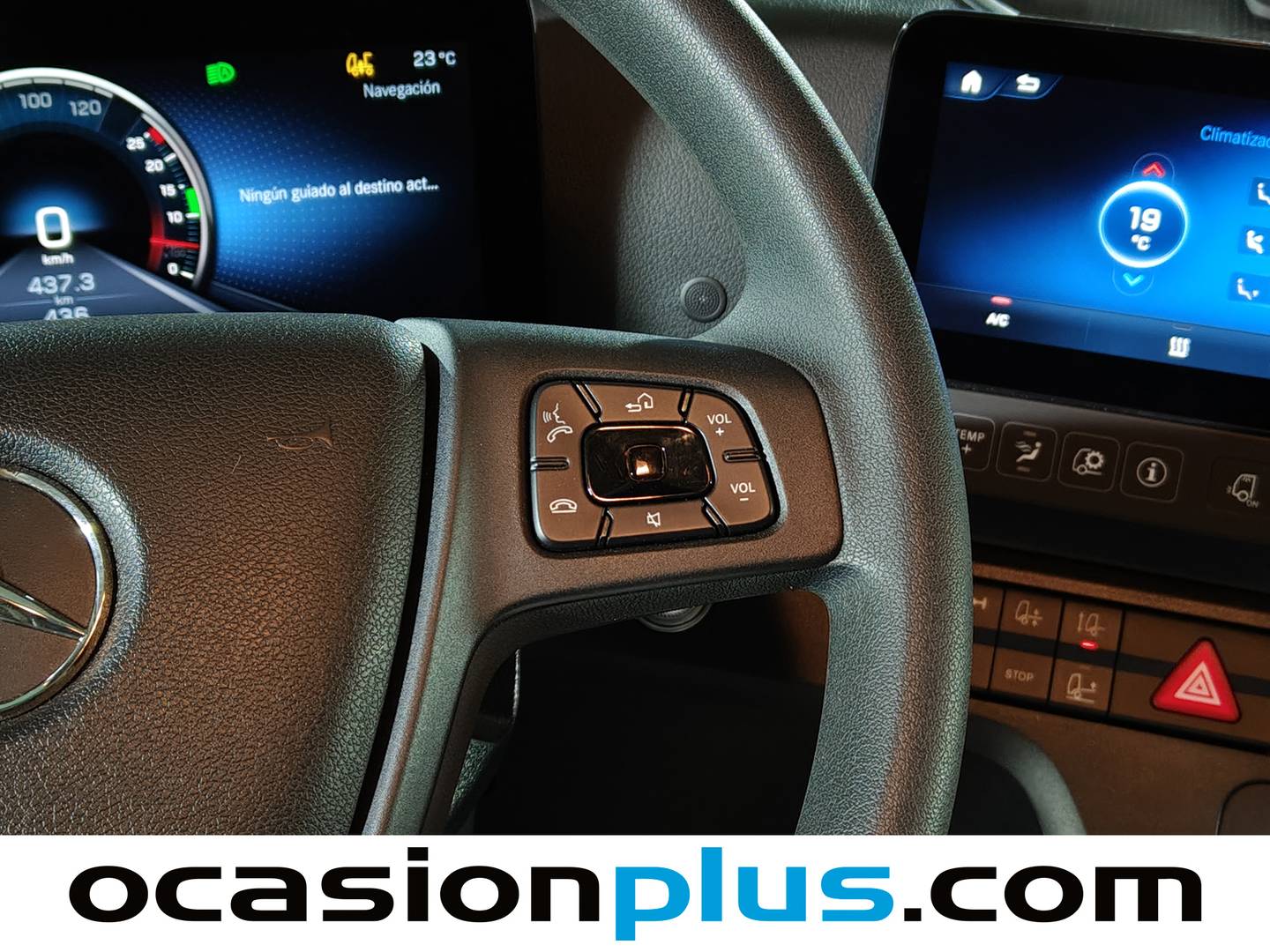 Foto Mercedes Actros Mercedes-Benz Actros 1846 LSnRA Auto (455 CV)