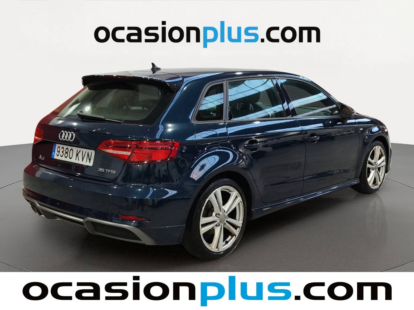 Foto trasera Audi A3 Audi A3 Sportback S line 35 TFSI (150 CV) S tronic derecha