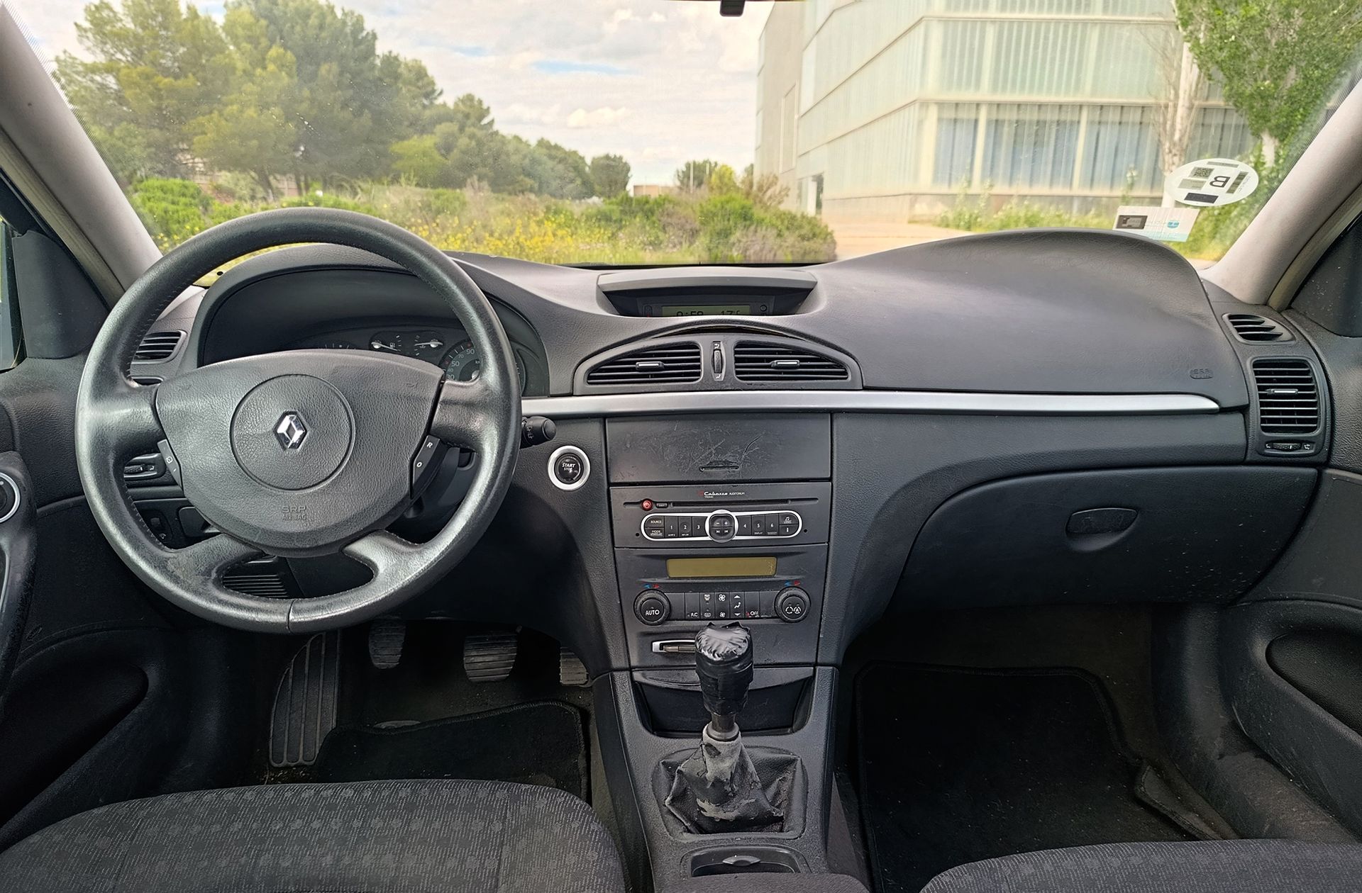 Renault Laguna 1.9 dCi Confort Expression - foto 6