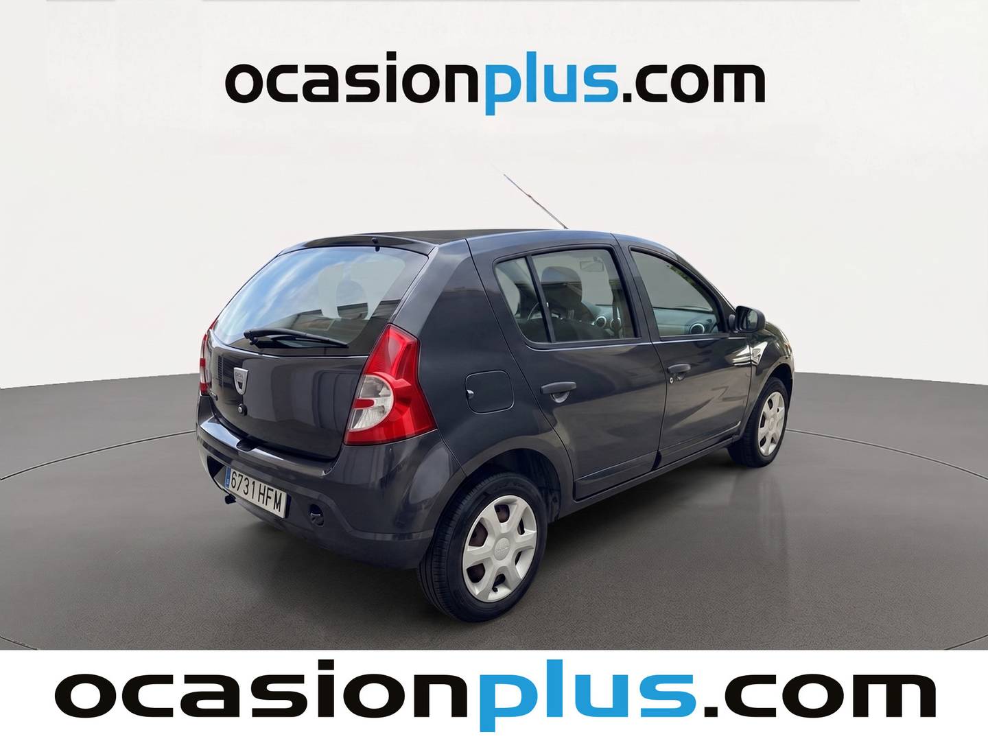 Foto trasera Dacia Sandero Dacia Sandero Laureate 1.2 (75 CV) derecha