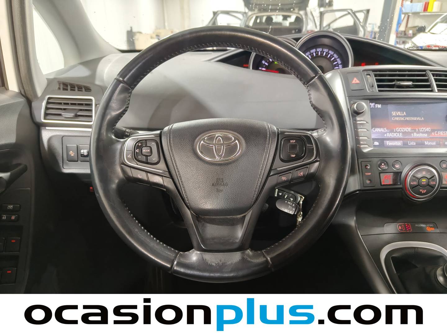 Foto Toyota Verso Toyota Verso 115D Business (112 CV) 7 Plazas