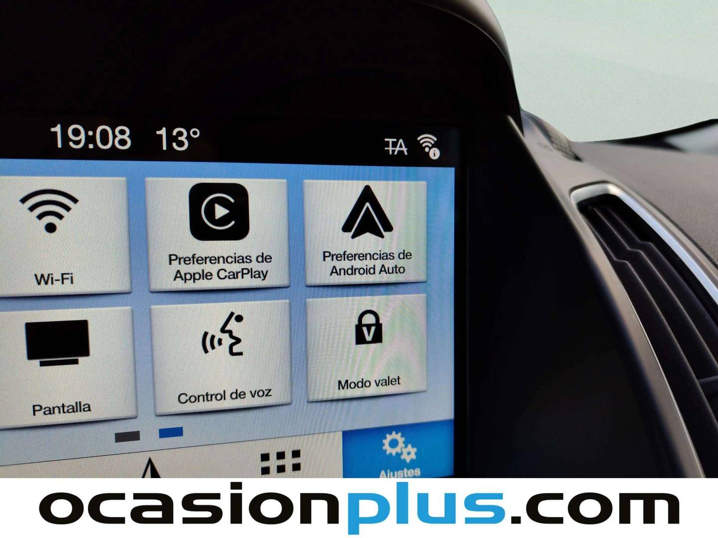 Extras y acabados del Ford C-Max Ford C-Max 1.0 EcoBoost S&S Titanium (125 CV)