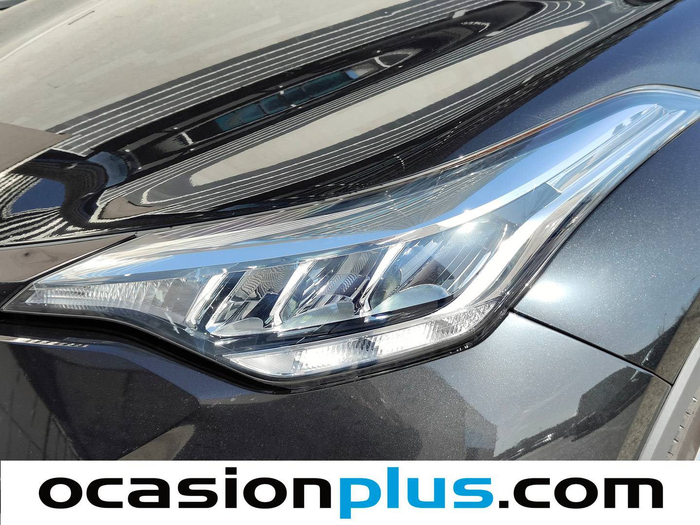 Acabados Toyota C-HR Toyota C-HR 1.8 125H Advance (122 CV)