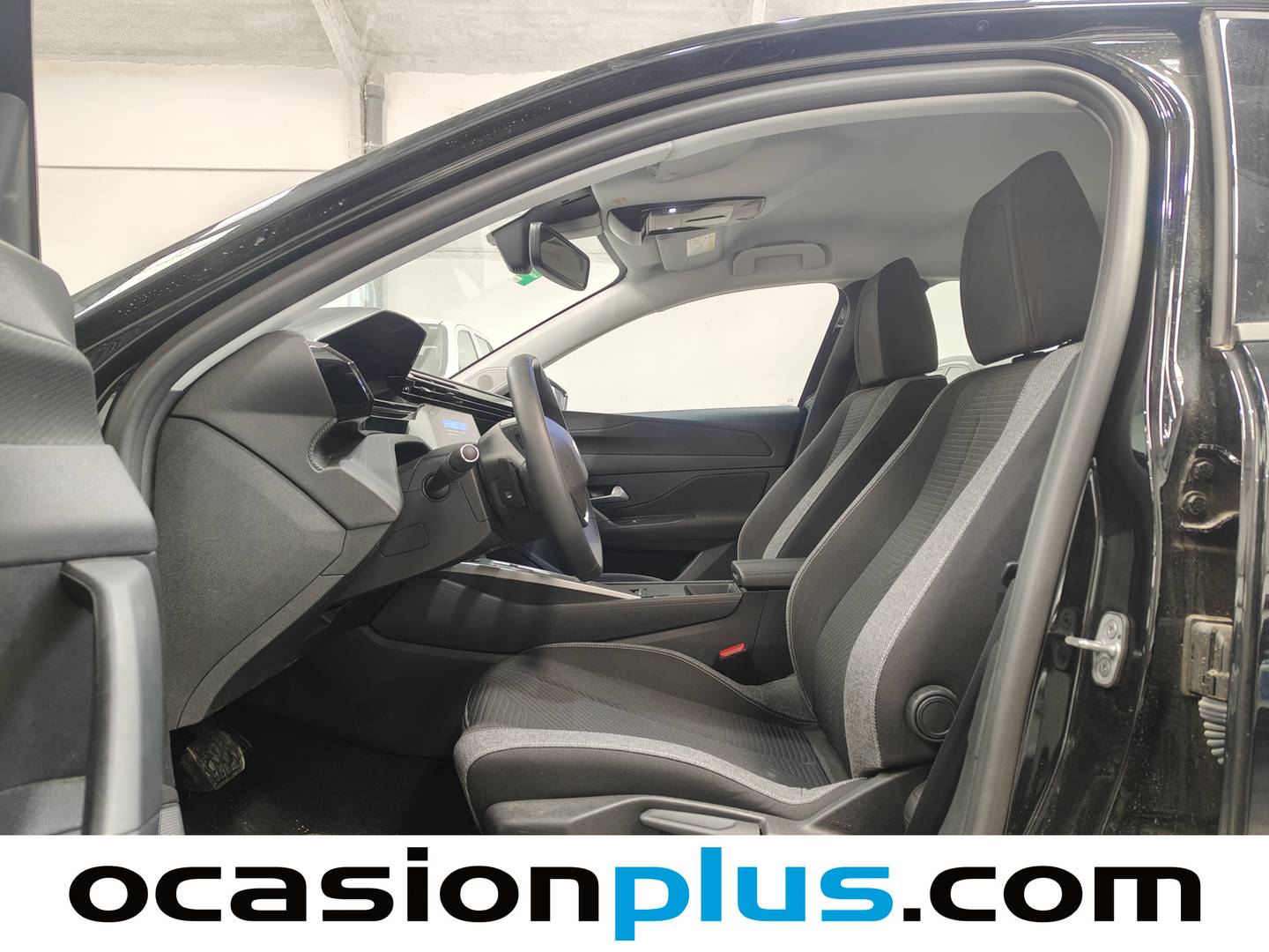 Foto Peugeot 308 Peugeot 308 PureTech 130 S&S Active Pack EAT8  (130 CV)