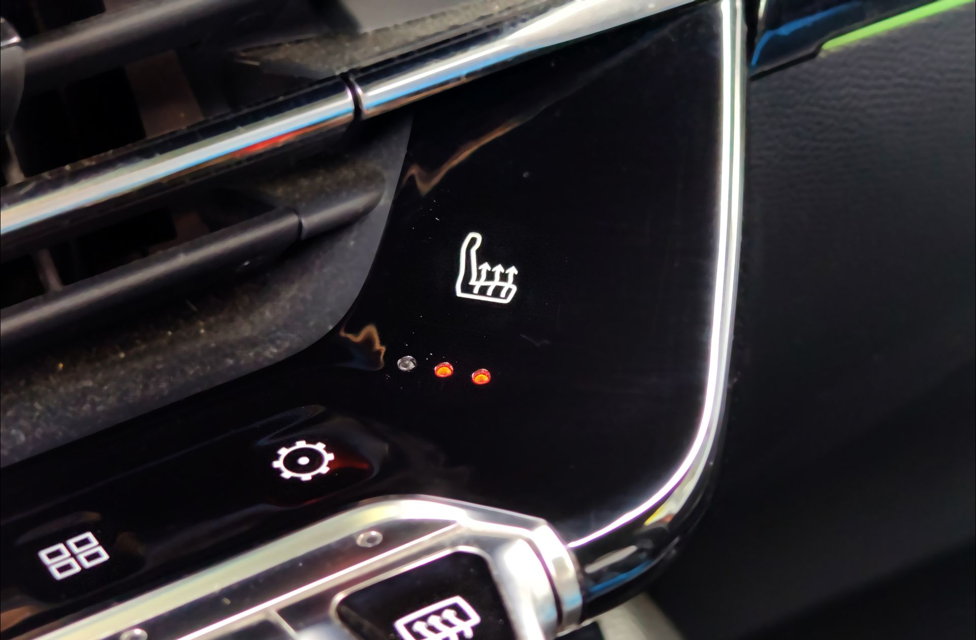 Peugeot 2008 PureTech 130 GT Line EAT8 - foto 9