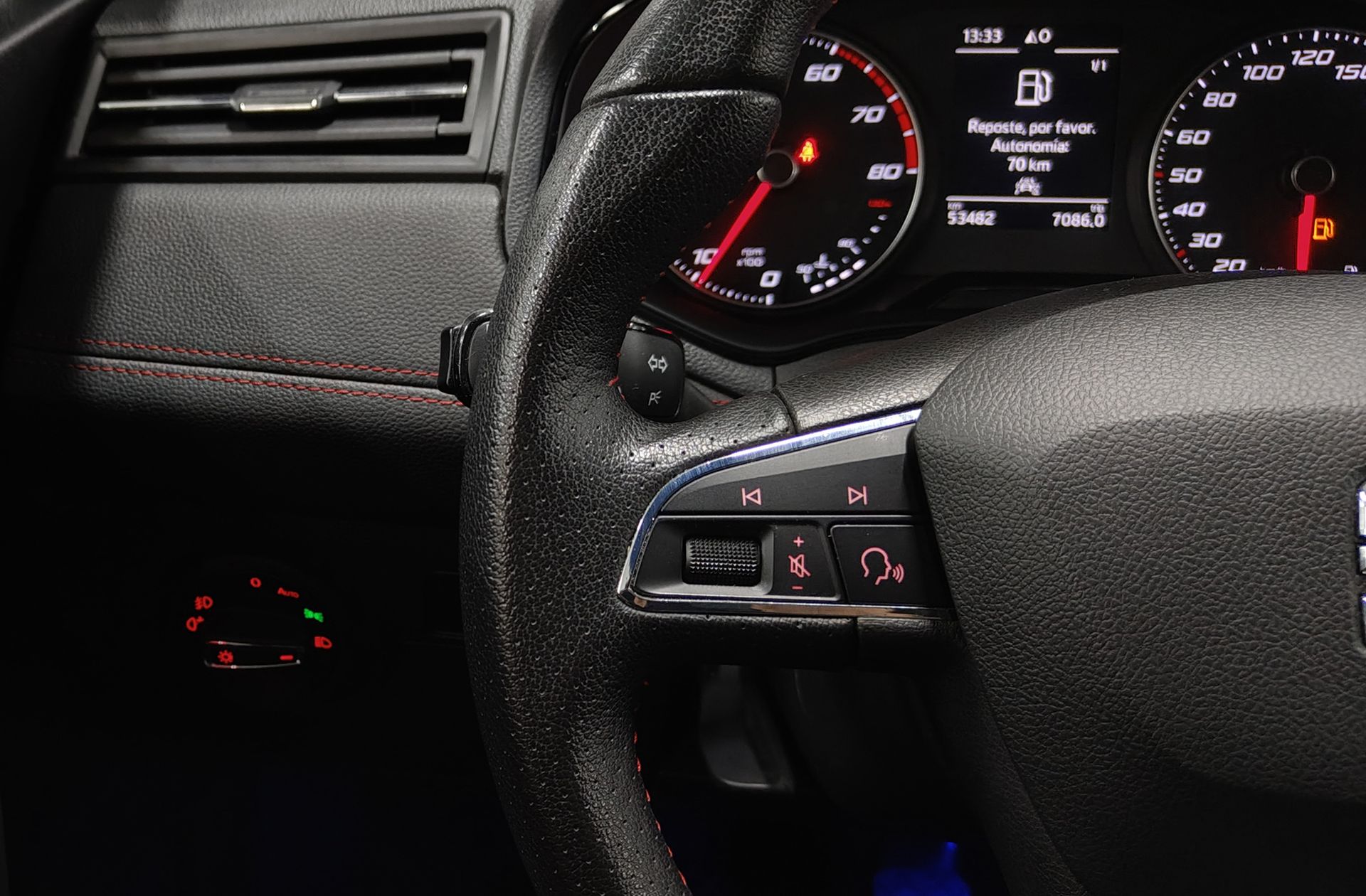 SEAT Ibiza 1.0 TSI FR Plus - foto 29
