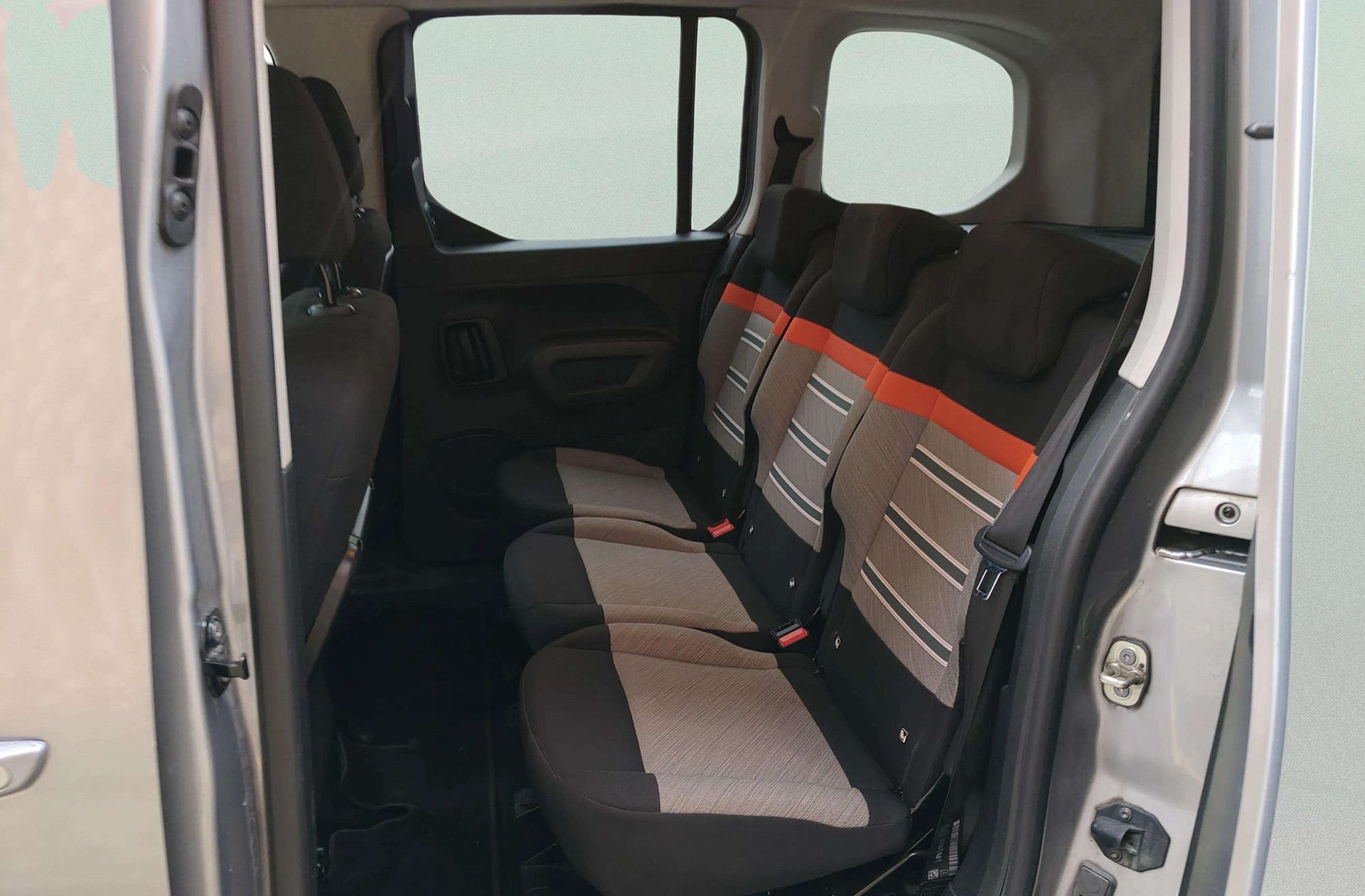 Citroën Berlingo BlueHDi 130 Talla M Shine - foto 13