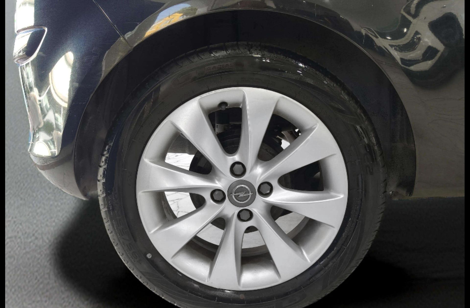 Opel Corsa 1.2 Selective - foto 28