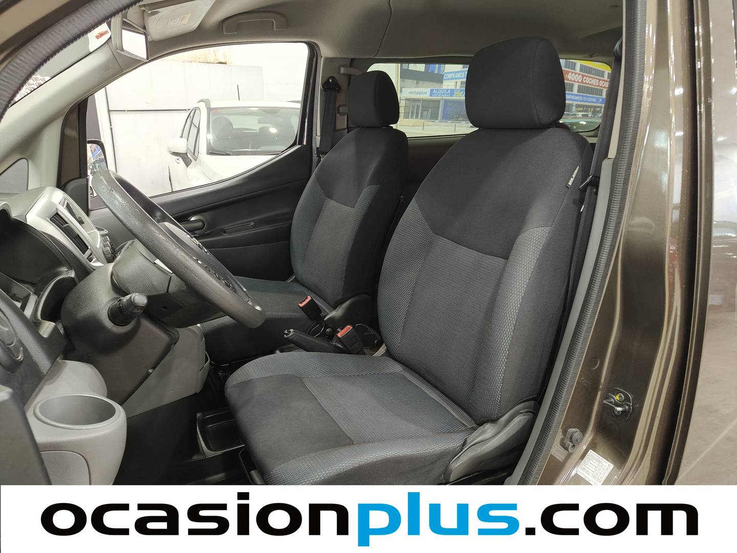 Foto asientos delanteros Nissan NV200 EVALIA Nissan NV200 Evalia Combi 1.5 dCi Comfort (110 CV)