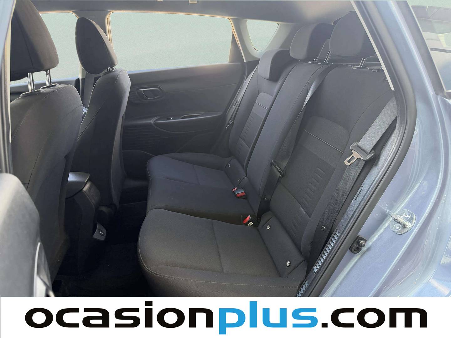 Foto asientos traseros Hyundai Bayon Hyundai Bayon 1.0 TGDI 48V Maxx (100 CV)