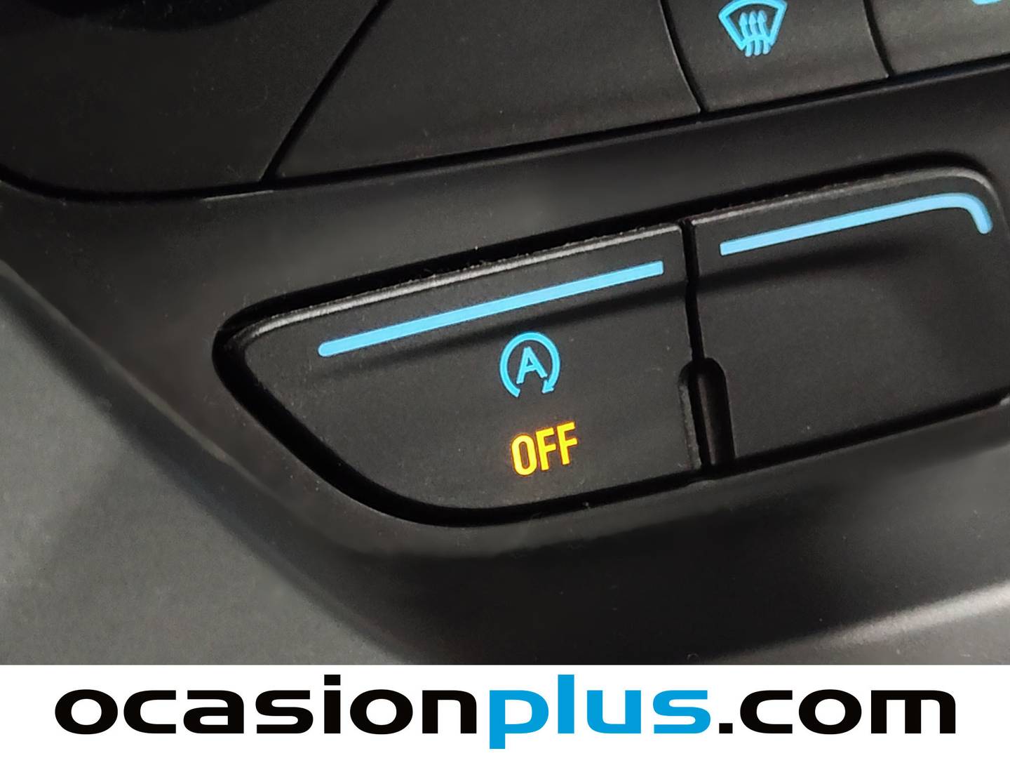 Foto Ford C-Max Ford C-Max 1.5 EcoBoost Titanium (150 CV)