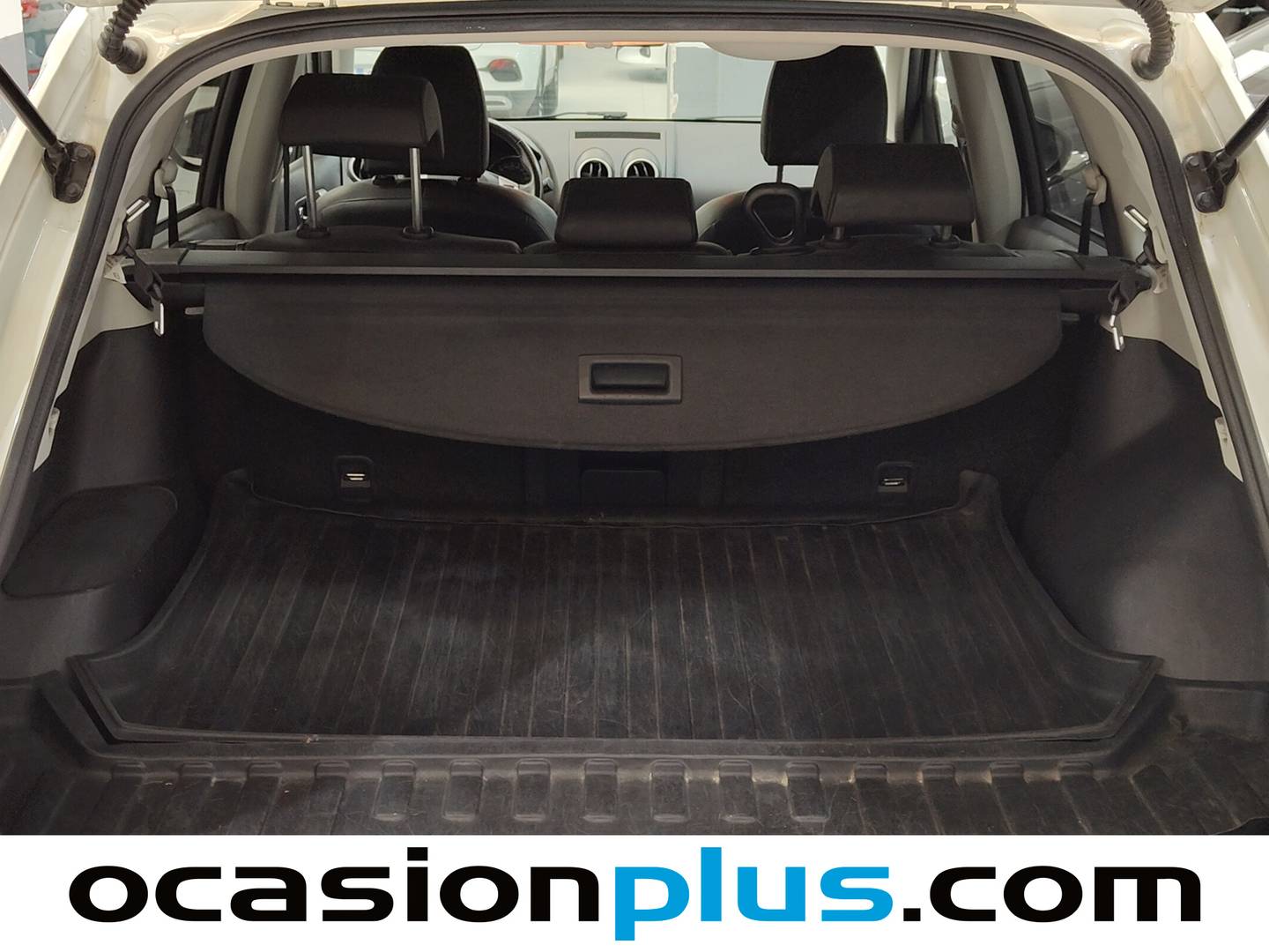 Fotos maletero Nissan QASHQAI+2 Nissan Qashqai+2 2 2.0 dCi Tekna Premium 4x4 A/T 7 Plazas (150 CV)