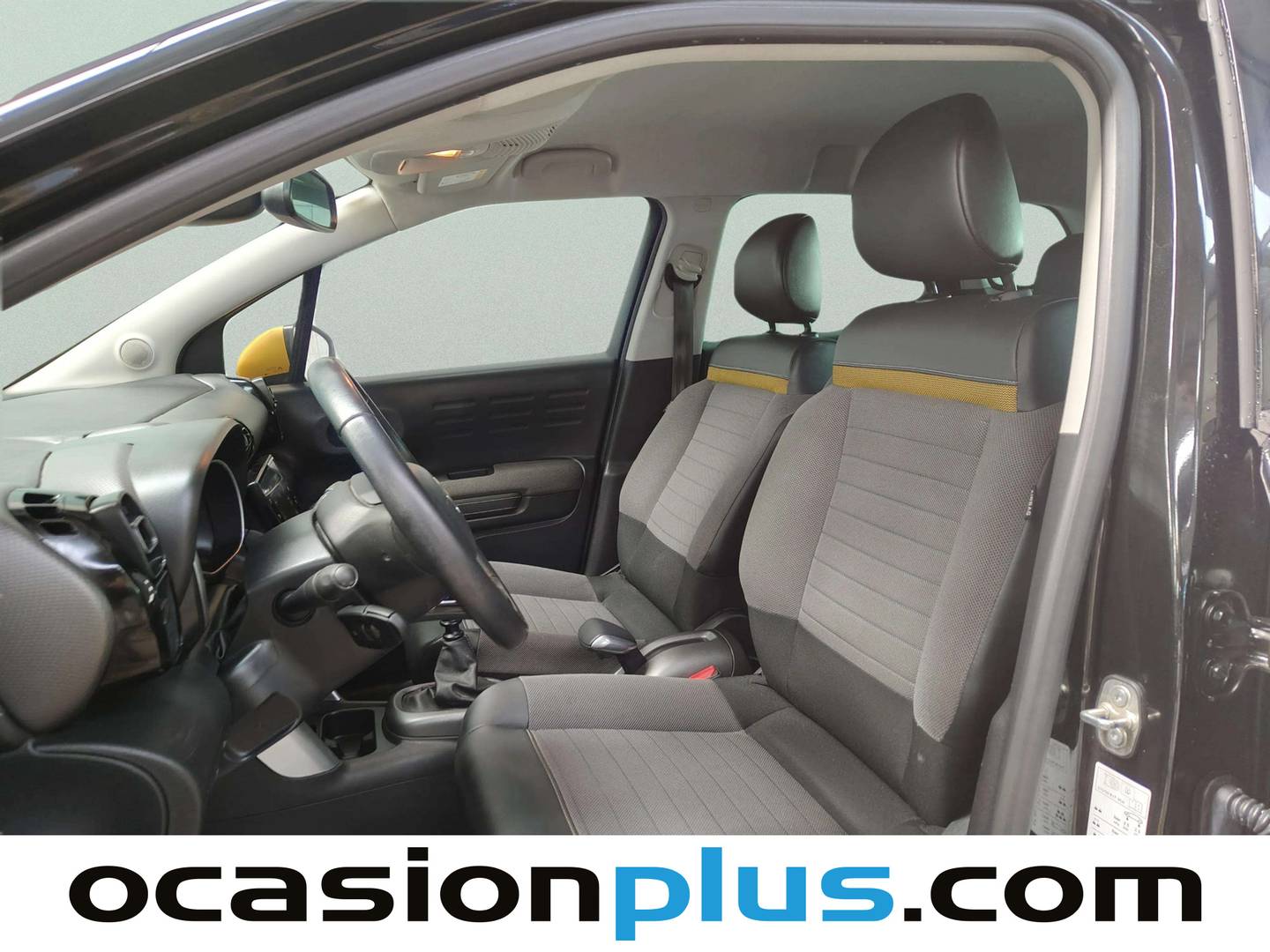 Foto asientos delanteros Citroën C3 Aircross Citroen C3 Aircross PureTech 110 S&S Rip Curl (110 CV)