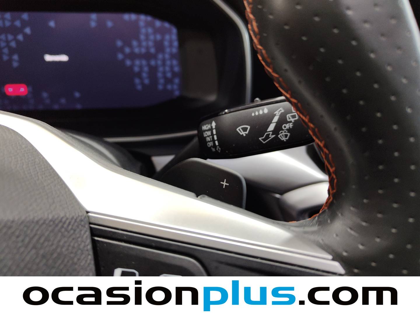 Foto Seat León SEAT León 1.5 eTSI S&S FR Go XL DSG (150 CV)