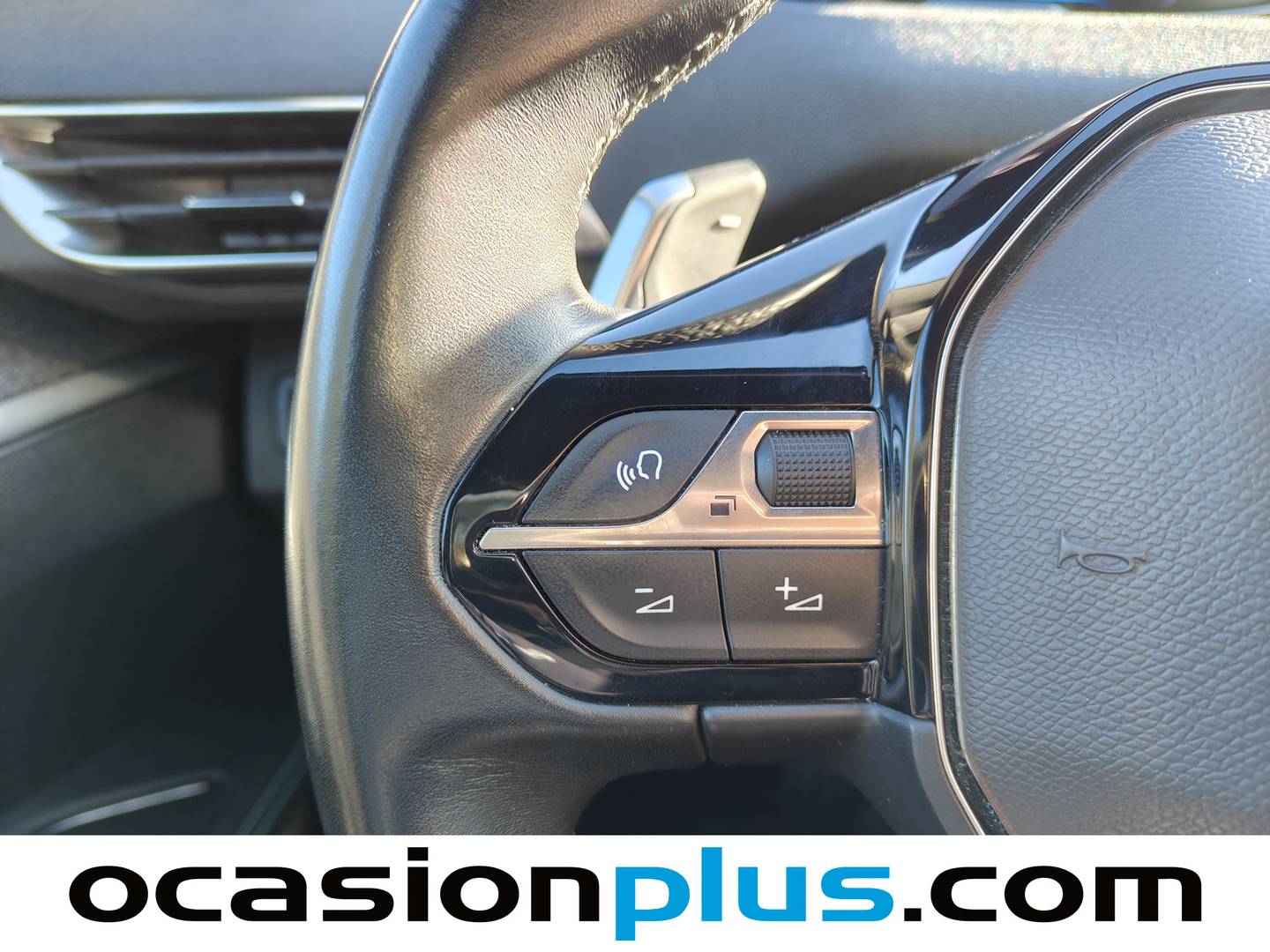 Foto Peugeot 5008 Peugeot 5008 PureTech 130 S&S Allure Pack EAT8 (130 CV) 7 Plazas