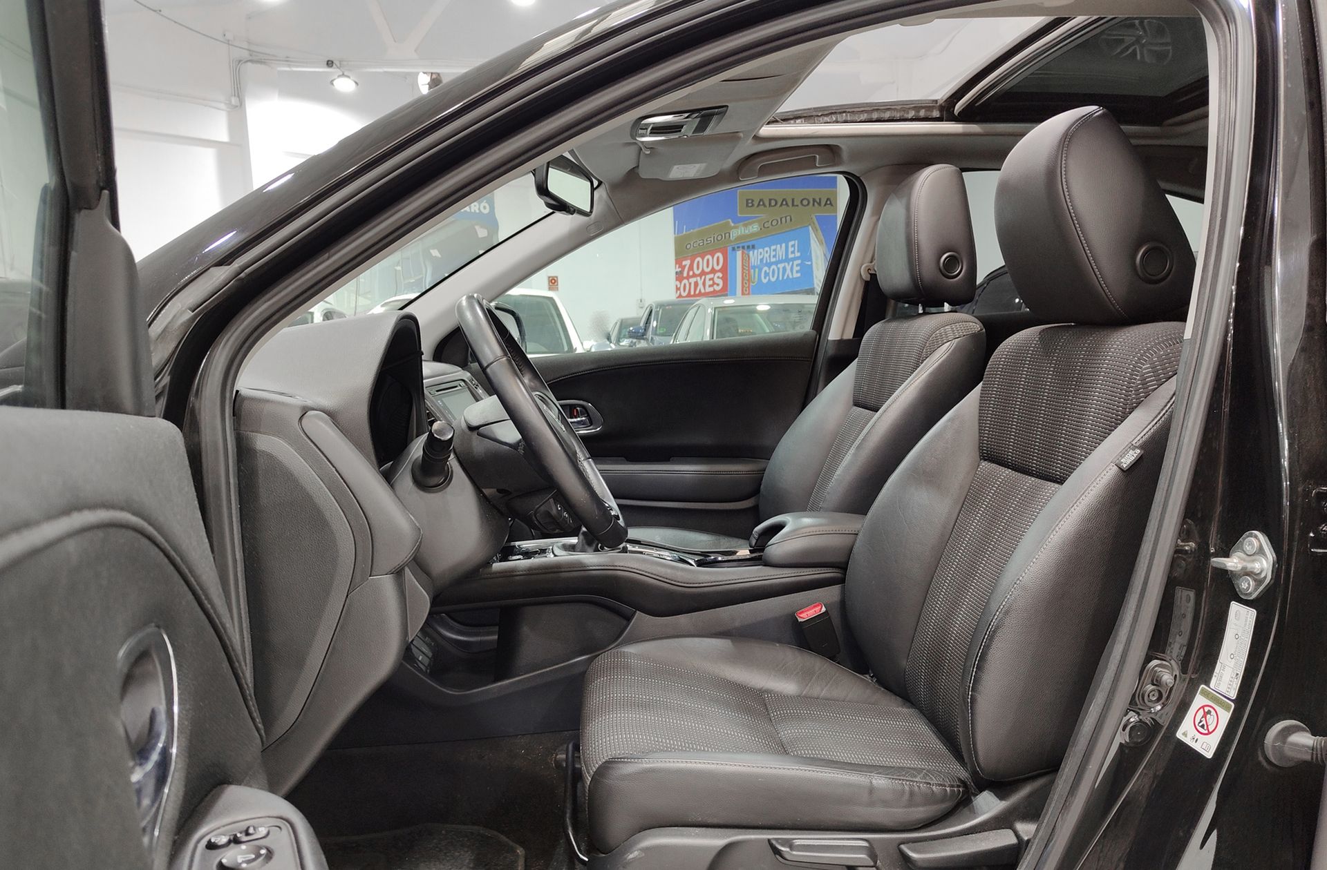 Honda HR-V 1.6 i-DTEC Executive - foto 14