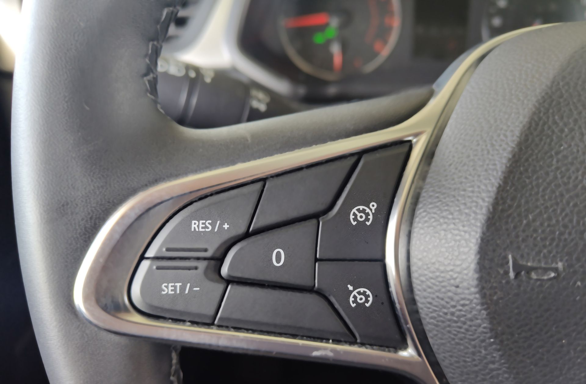 Renault Captur Equilibre TCe - foto 23