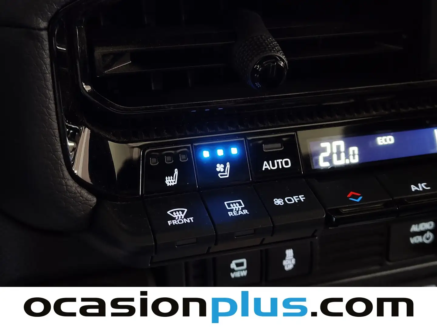 Foto Toyota Land Cruiser Toyota Land Cruiser 2.8 D-4D VXL Auto (204 CV)