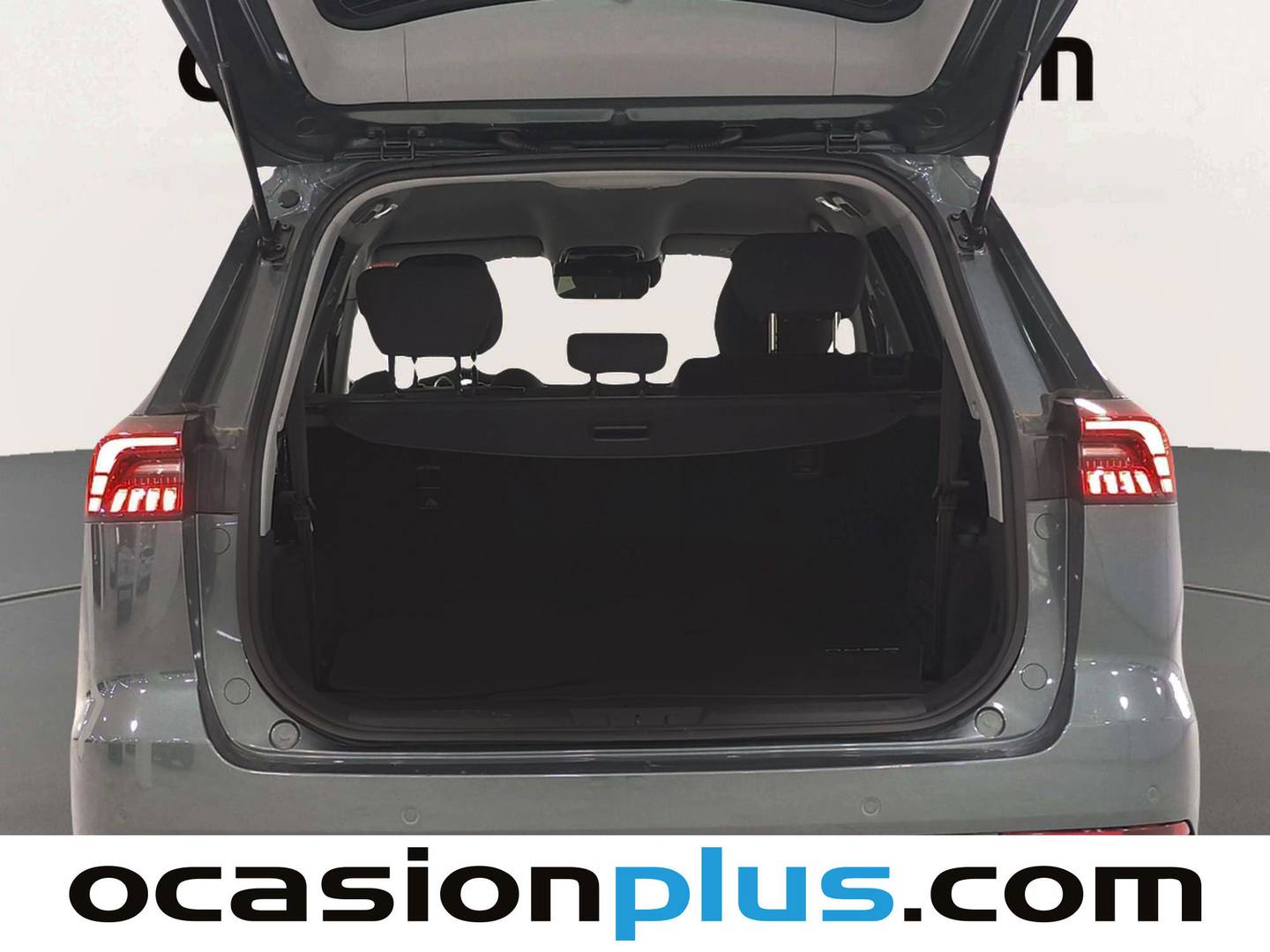 Foto asientos delanteros EBRO S800 EBRO S800 1.6 TGDI Premium DCT (147 CV)