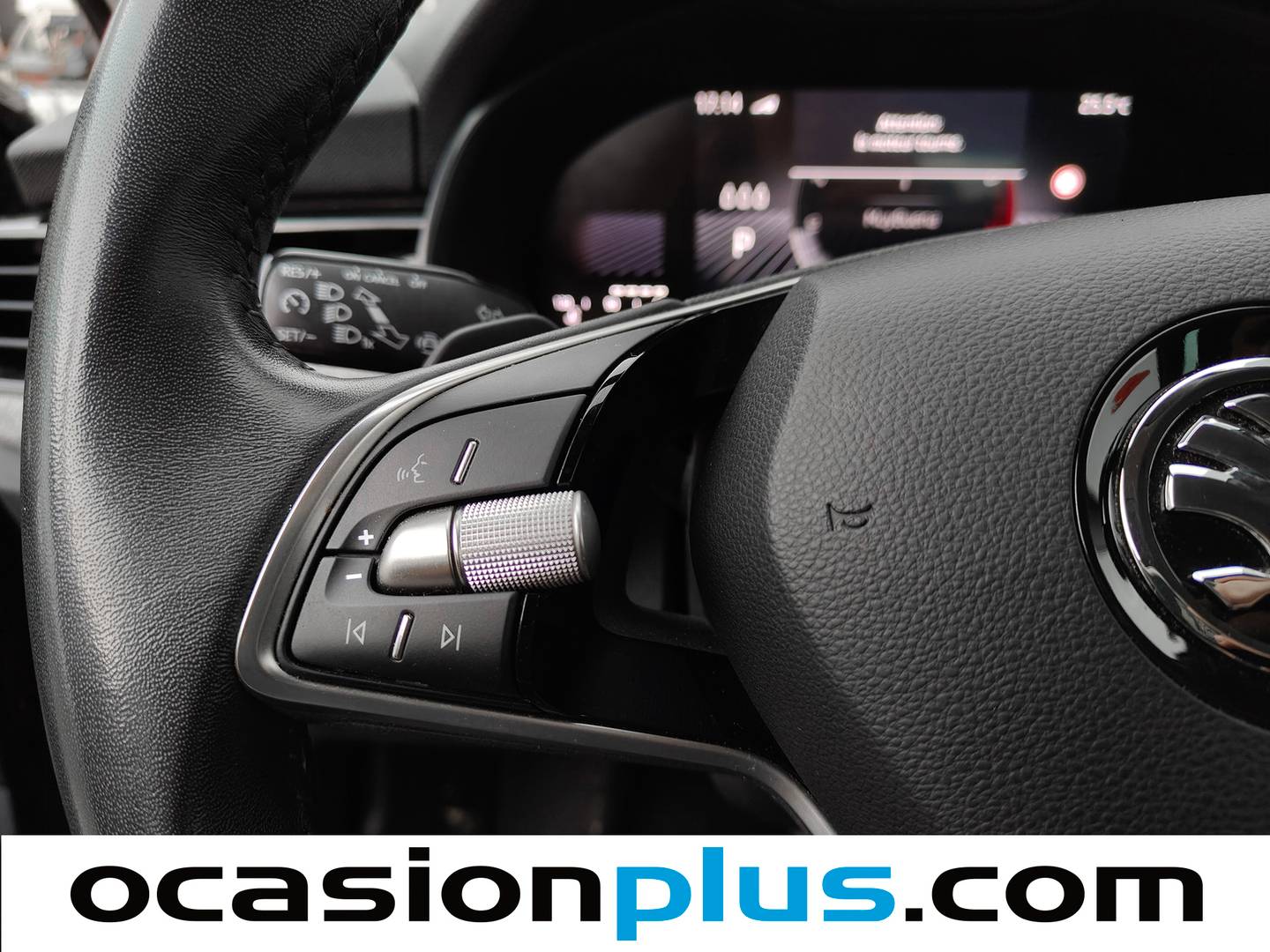 Skoda Kamiq Skoda Kamiq 1.0 TSI Selection DSG (115 CV) seminuevo