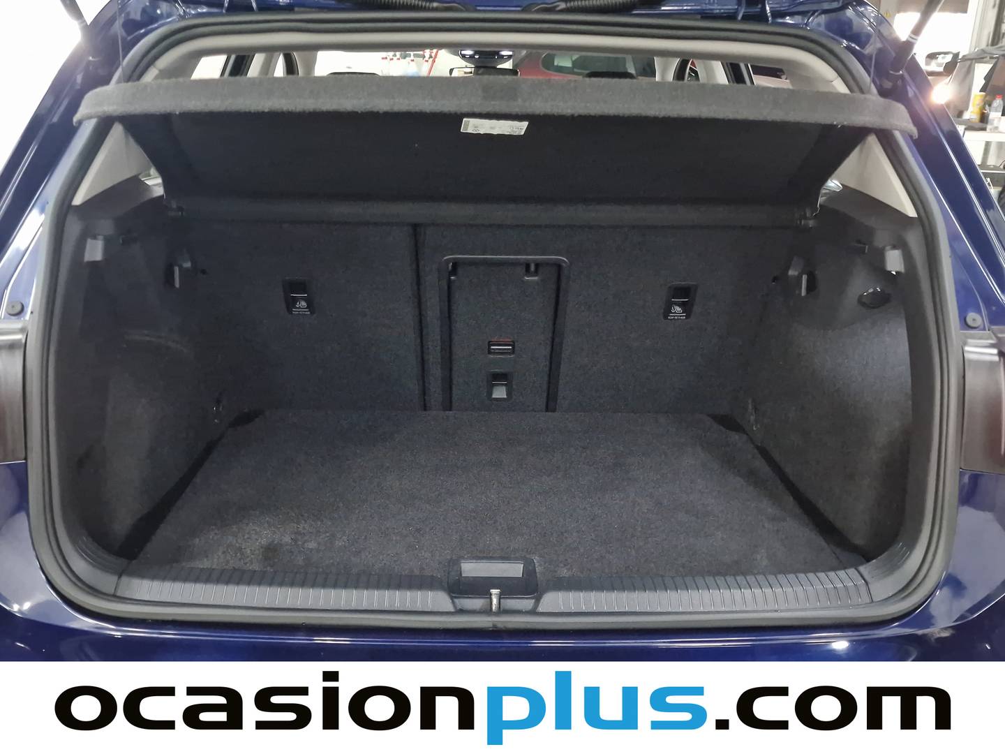 Fotos maletero Volkswagen Golf Volkswagen Golf Life 2.0 TDI (115 CV)