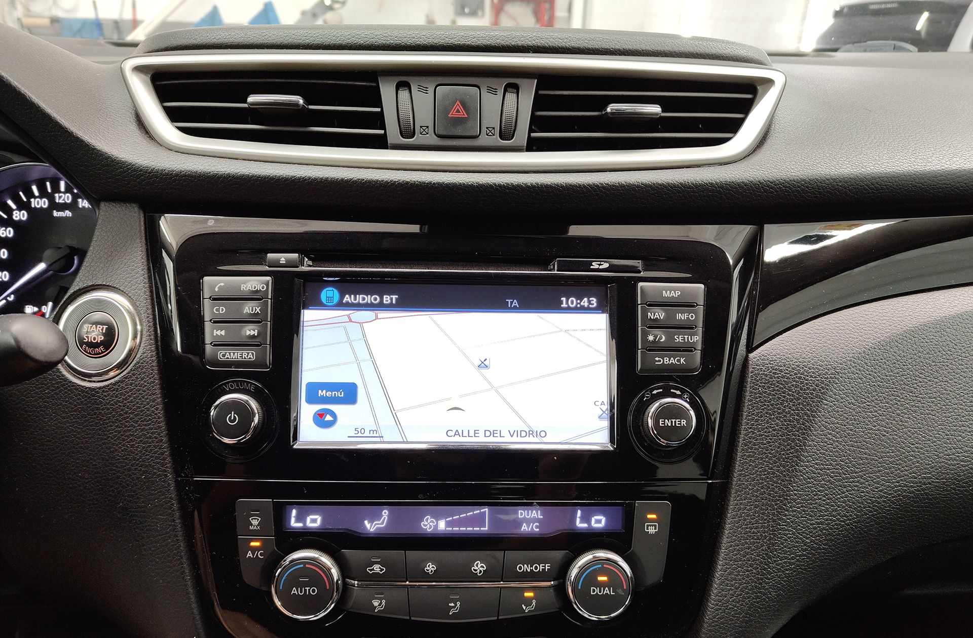 Nissan Qashqai DIG-T 115 N-Connecta 4x2 XTronic - foto 7