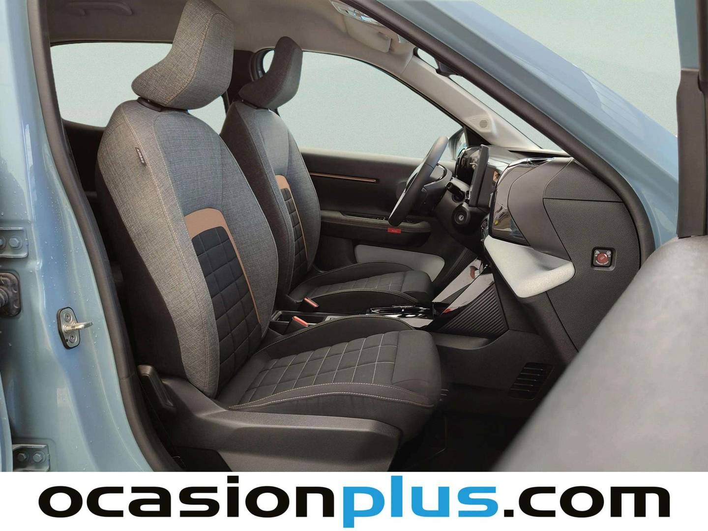 Fotos maletero Citroën C3 Aircross Citroën C3 Aircross Hybrid 145 Plus e-DCS6 (145 CV)
