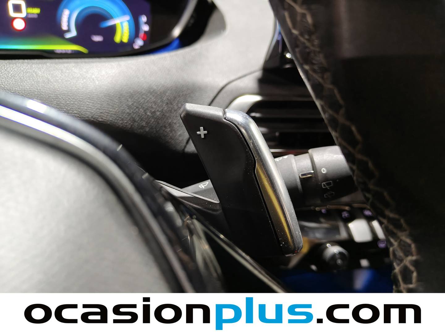 Foto Peugeot 3008 Hybrid Peugeot 3008 Hybrid 300 Allure Pack e-EAT8  (300 CV)