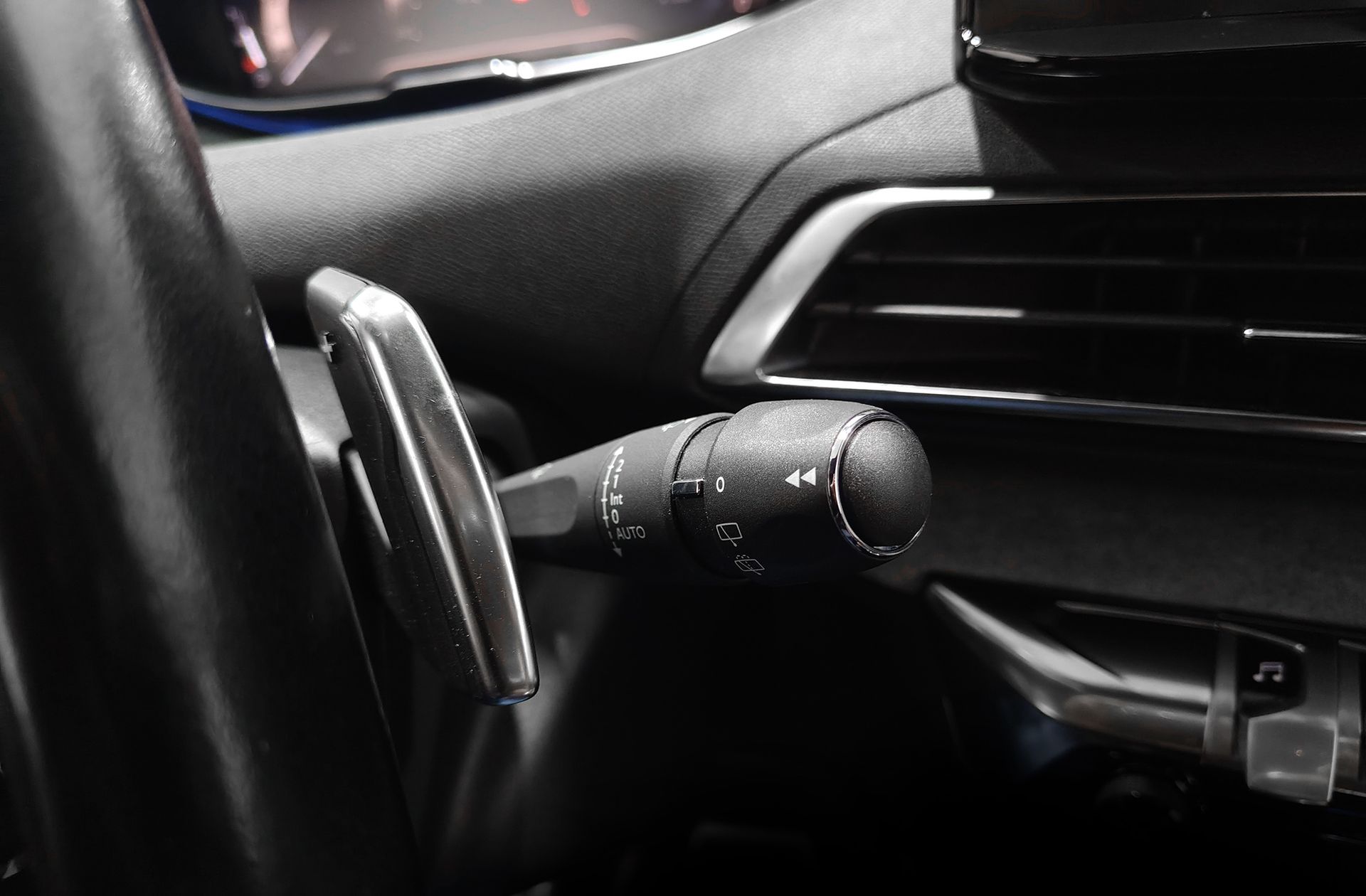 Peugeot 5008 BlueHDi 130 GT EAT8 7 plazas - foto 35