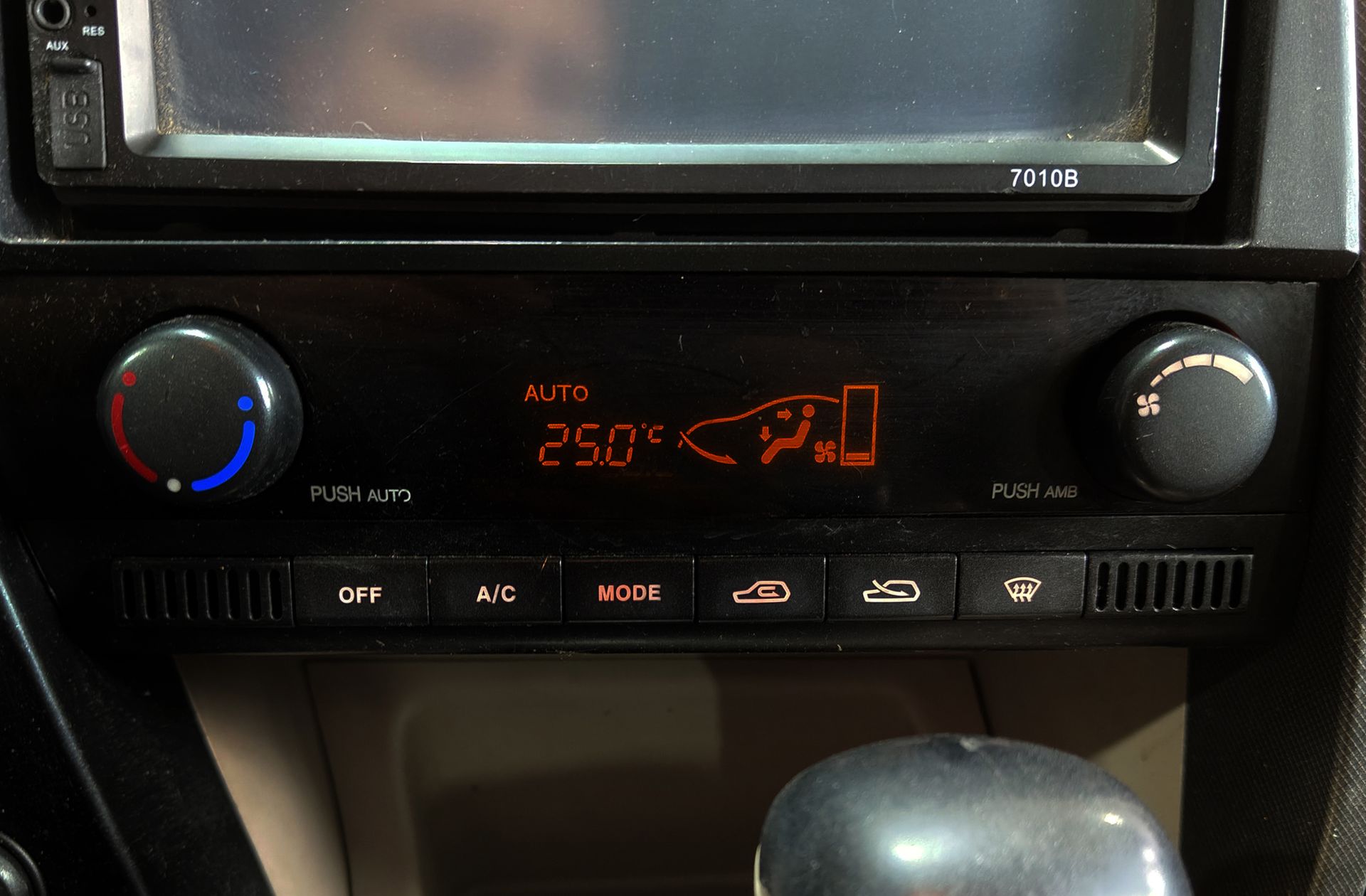 SsangYong Kyron 200 Xdi Limited - foto 25