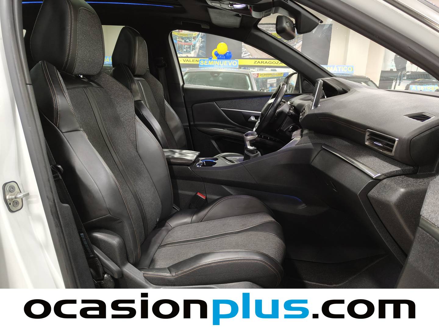 Foto Peugeot 3008 Peugeot 3008 PureTech 130 S&S GT Line (130 CV)