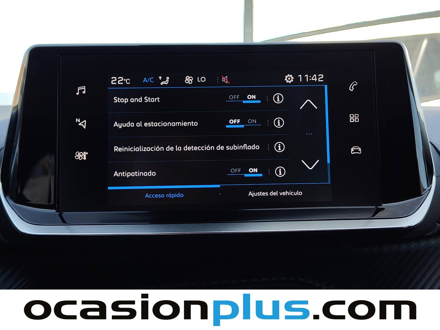 Equipamiento del Peugeot 2008 Peugeot 2008 PureTech 100 S&S Active (100 CV)