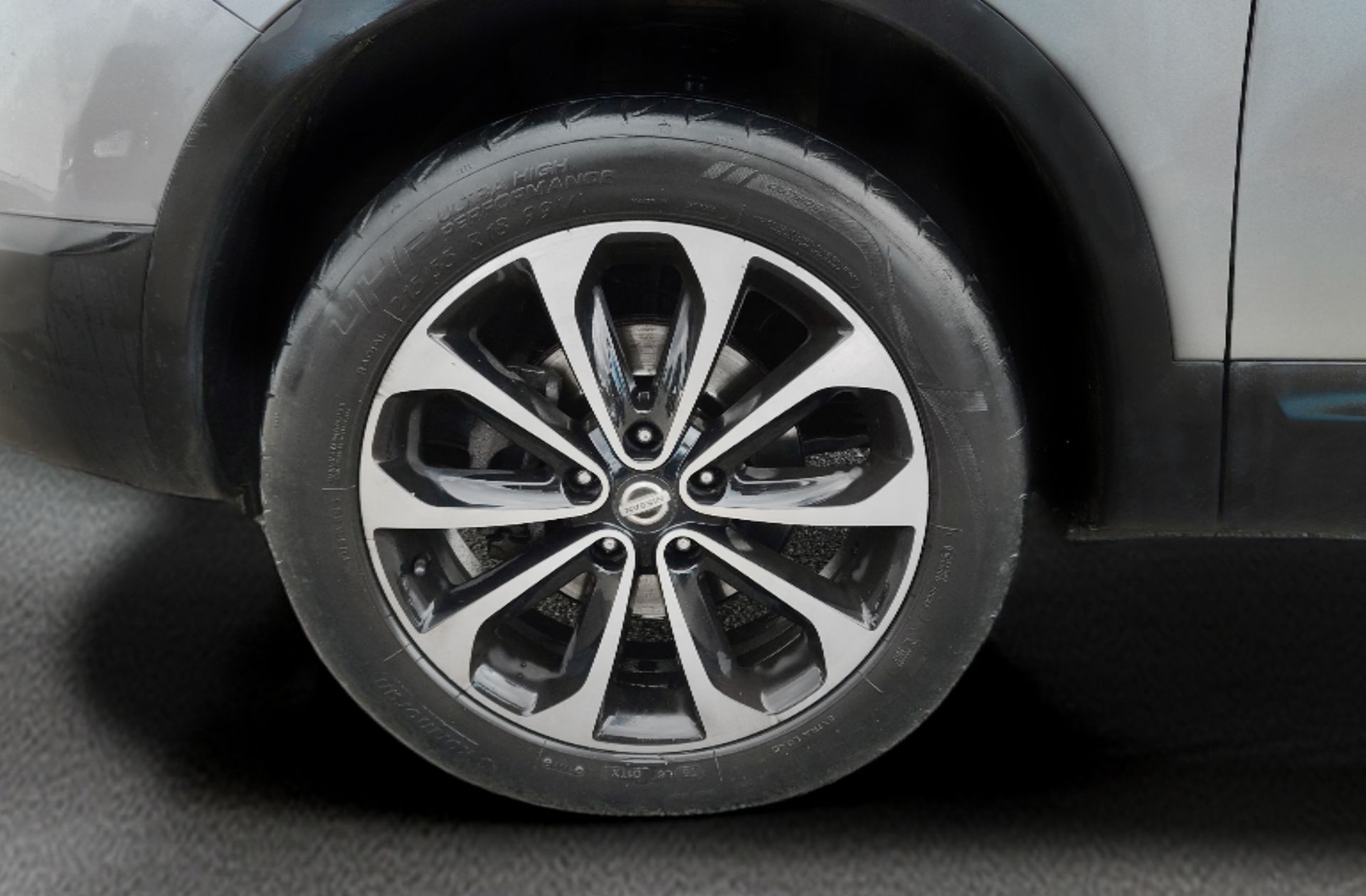 Nissan Qashqai 1.5 dCi Tekna Sport Chrome 4x2 - foto 30