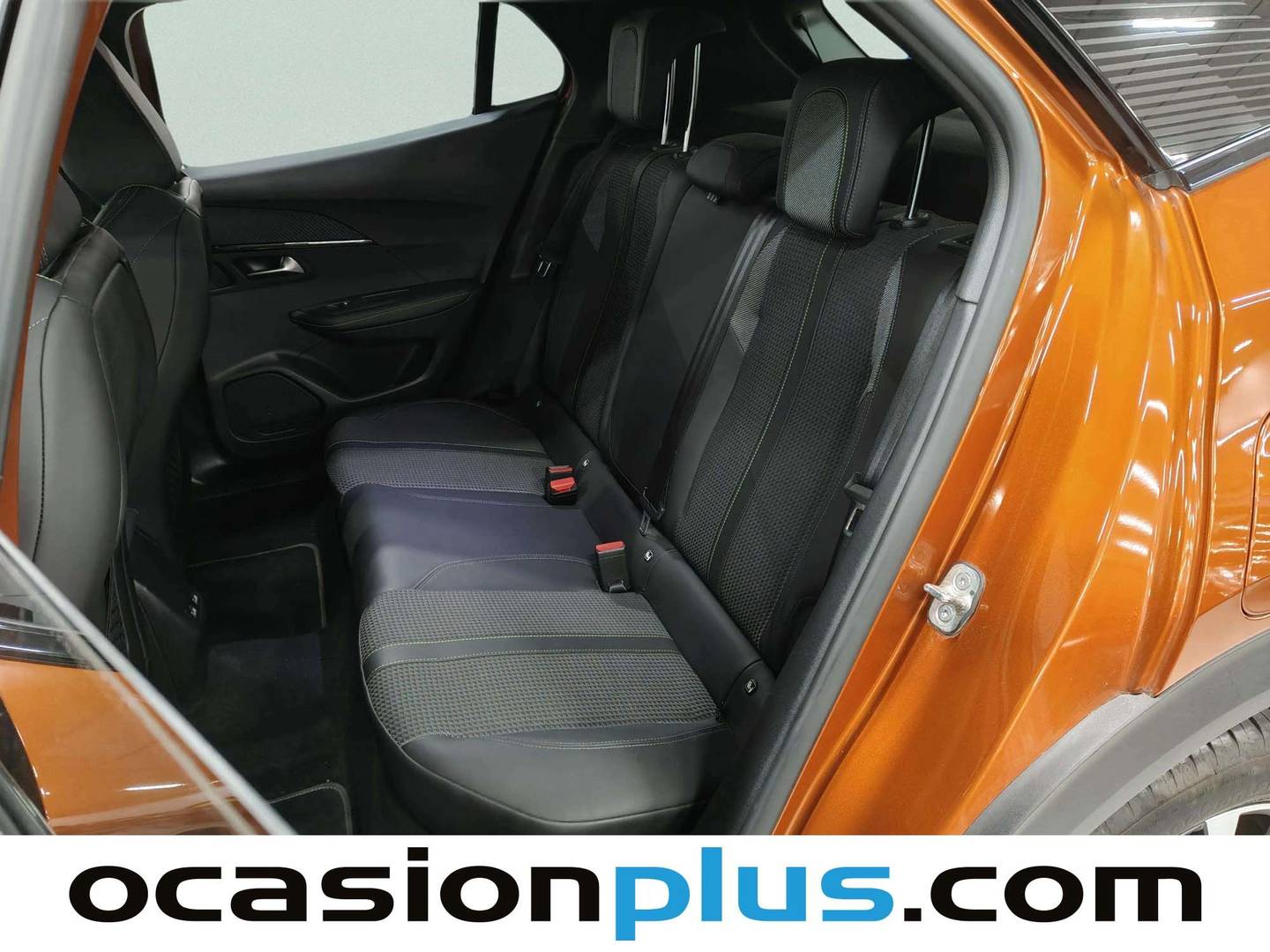 Foto Peugeot 2008 Peugeot 2008 BlueHDi 130 S&S GT EAT8 (130 CV)