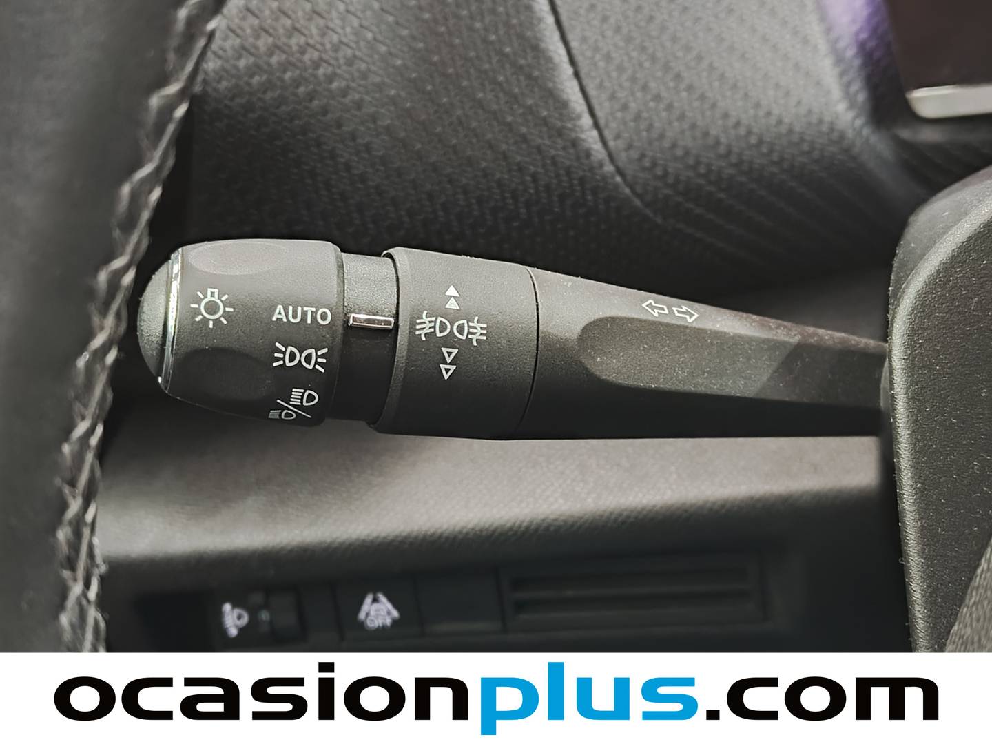 Foto Citroën C4 Citroen C4 BlueHDi 130 S&S Shine EAT8 (130 CV)