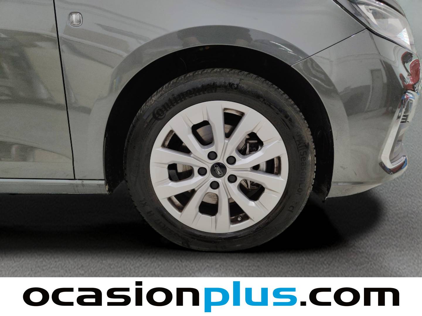 Foto Ford Grand Tourneo Connect Ford Grand Tourneo Connect 2.0 Ecoblue Titanium Auto (122 CV) 7 PLAZAS