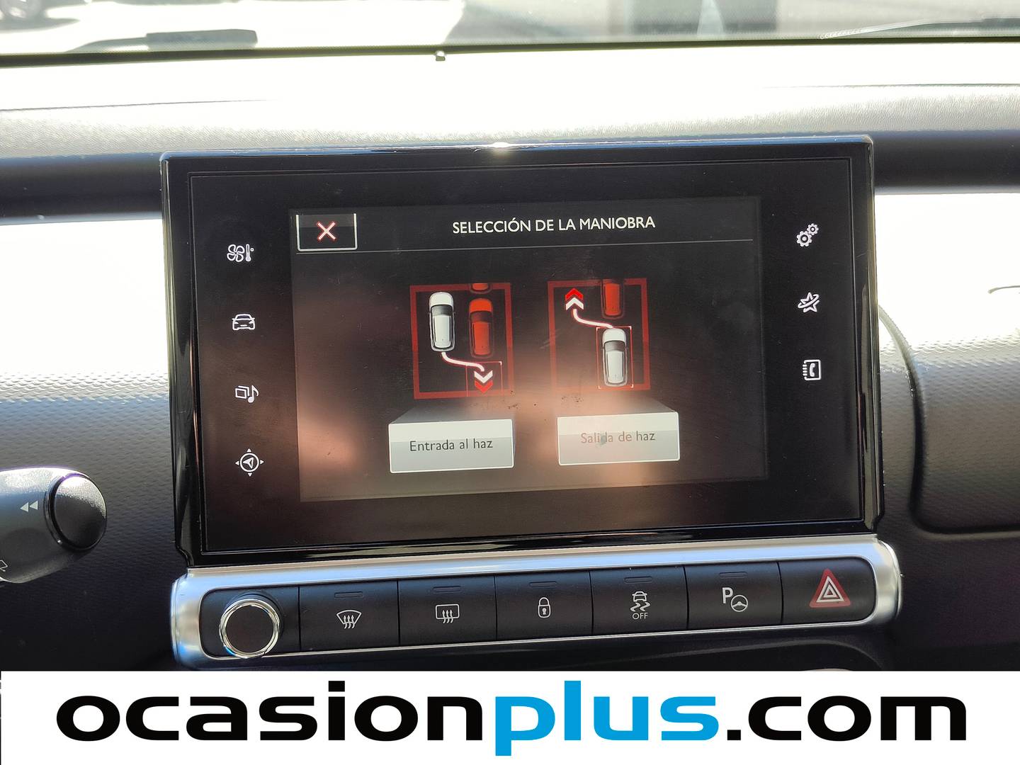 Equipamiento del Citroën C4 Cactus Citroen C4 Cactus PureTech 110 S&S Shine (110 CV)