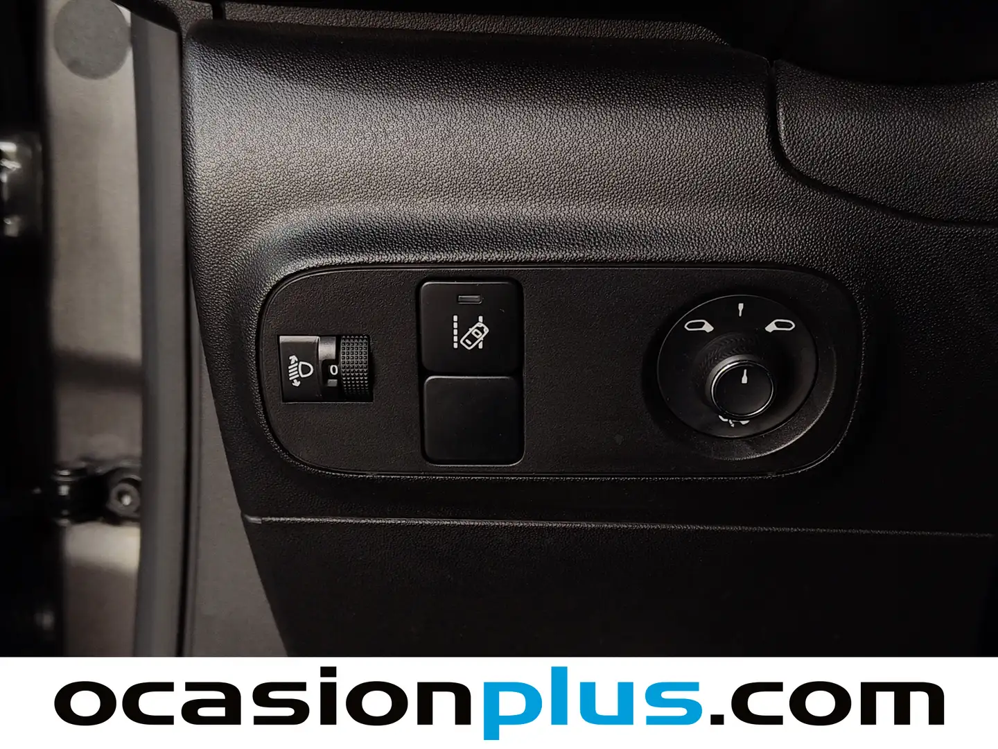 Foto Citroën C3 Citroen C3 PureTech 82 Shine (83 CV)