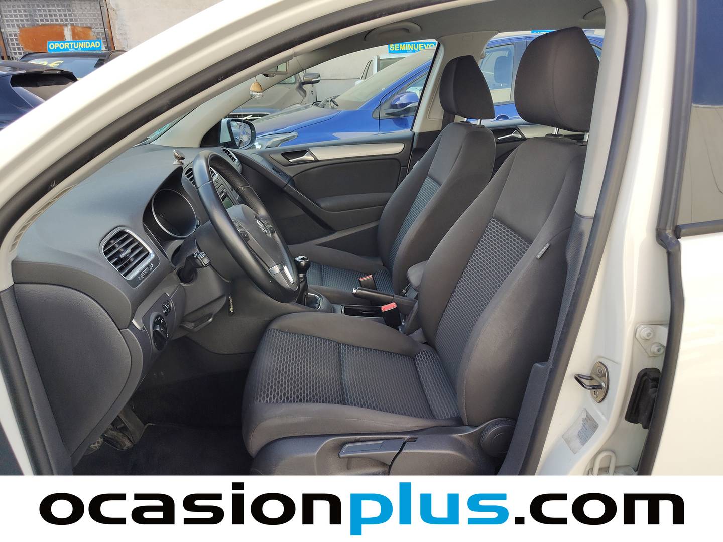 Foto asientos delanteros Volkswagen Golf Volkswagen Golf Advance Rabbit 1.2 TSI (105 CV)