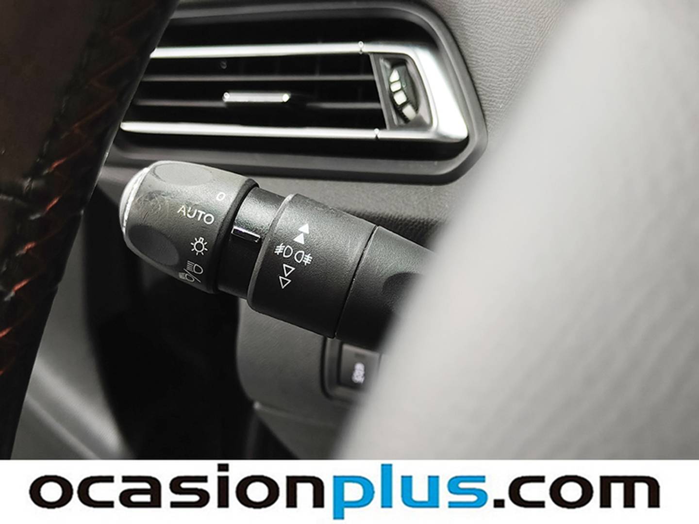 Peugeot 308 Peugeot 308 1.2 PureTech GT Line S&S (130 CV) gasolina